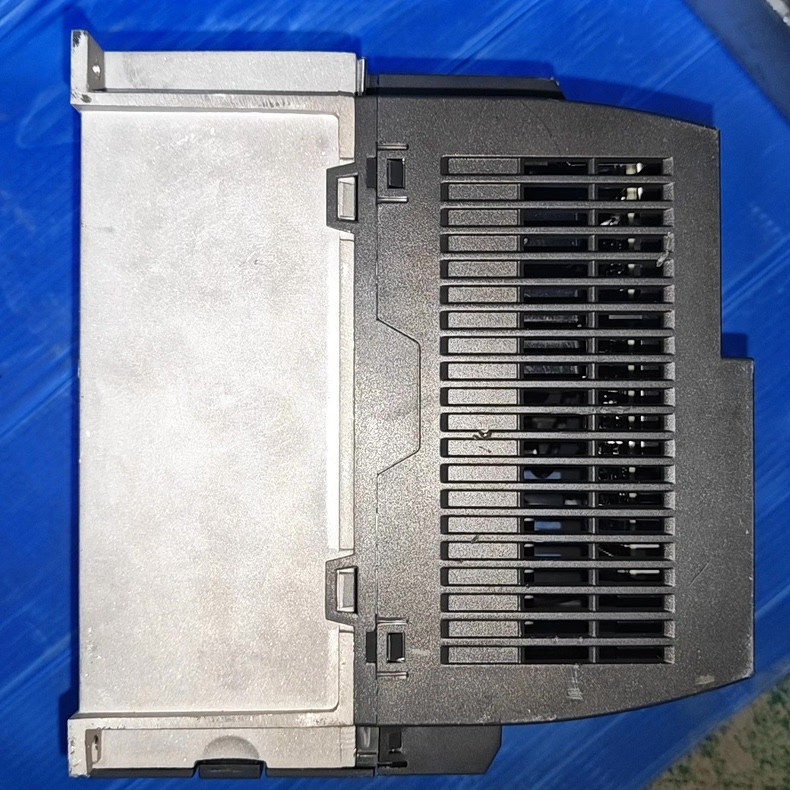 Siemens 6SL3210-5BB22-2BV1 SINAMICS V20 3