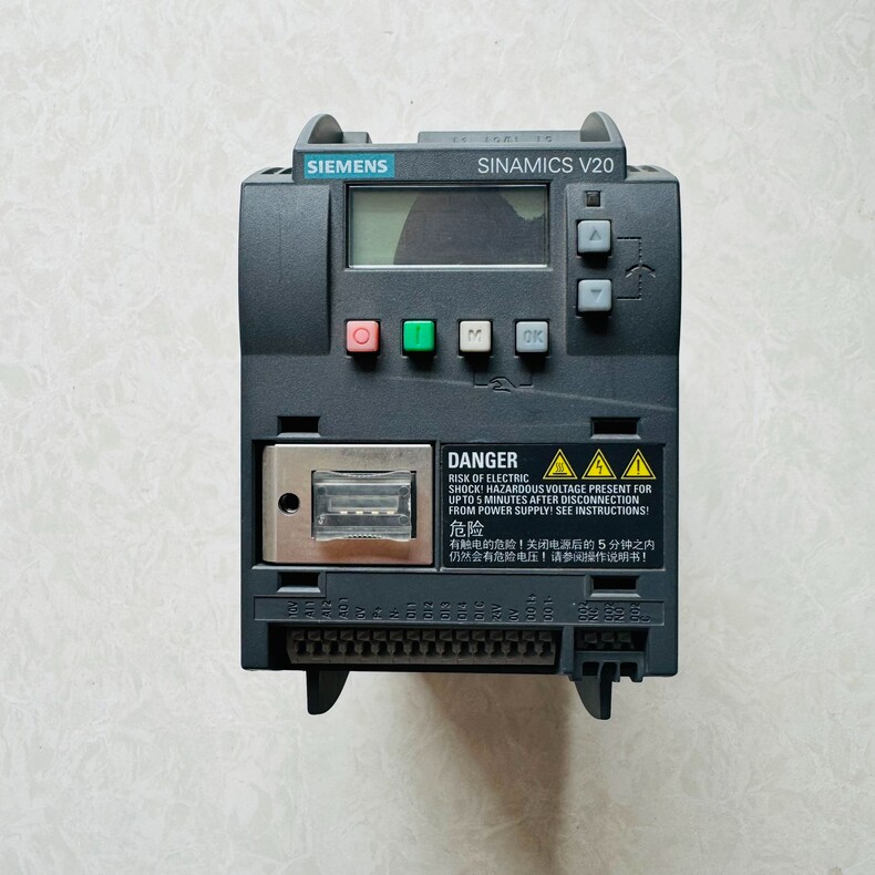 Siemens 6SL3210-5BE15-5CV0 SINAMICS V20
