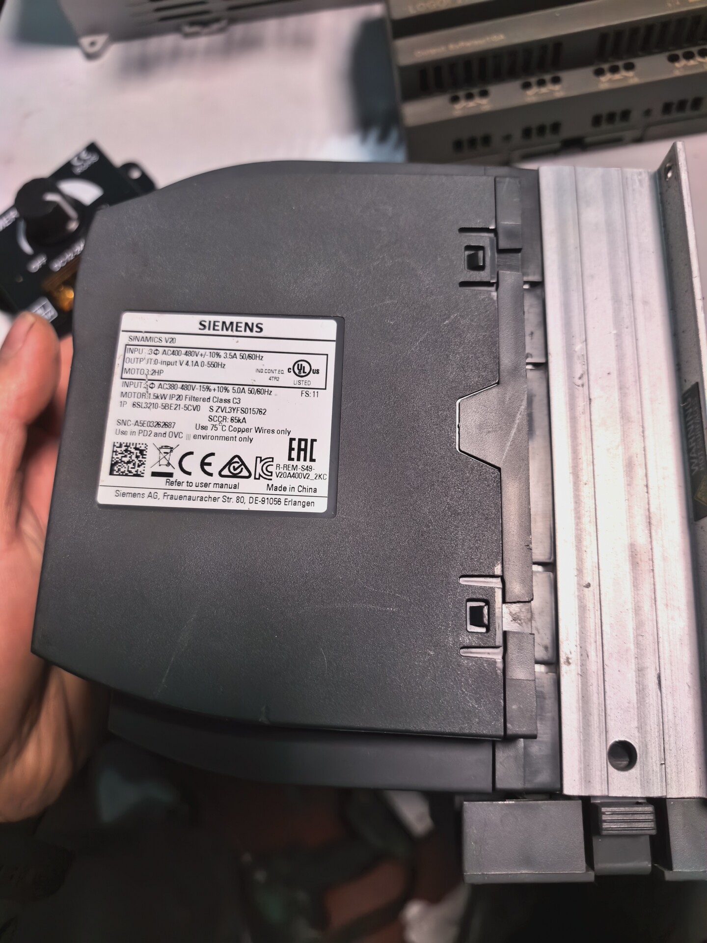 Siemens 6SL3210-5BE21-5CV0 SINAMICS V20 2
