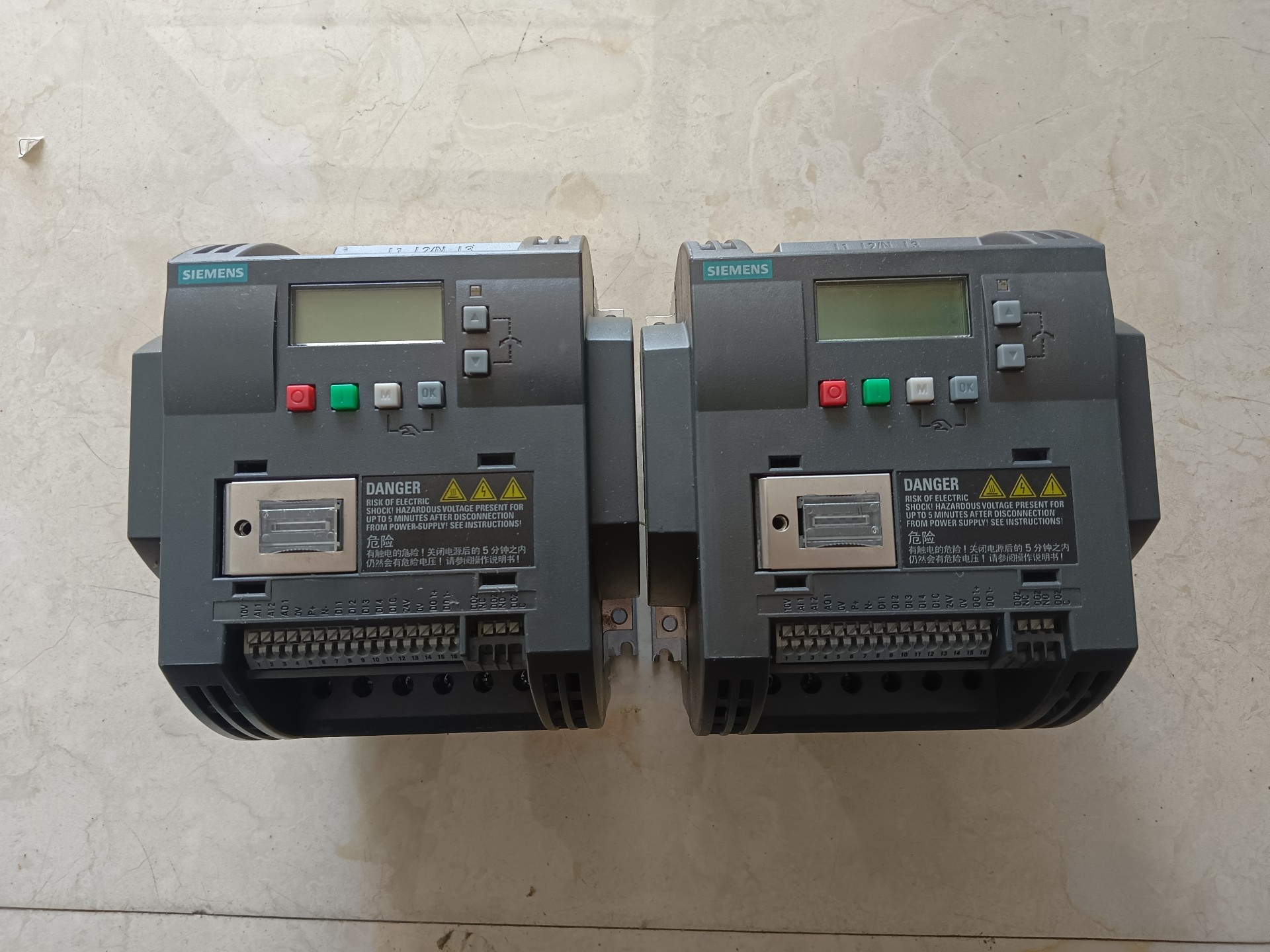 Siemens 6SL3210-5BE23-0CV0 SINAMICS V20