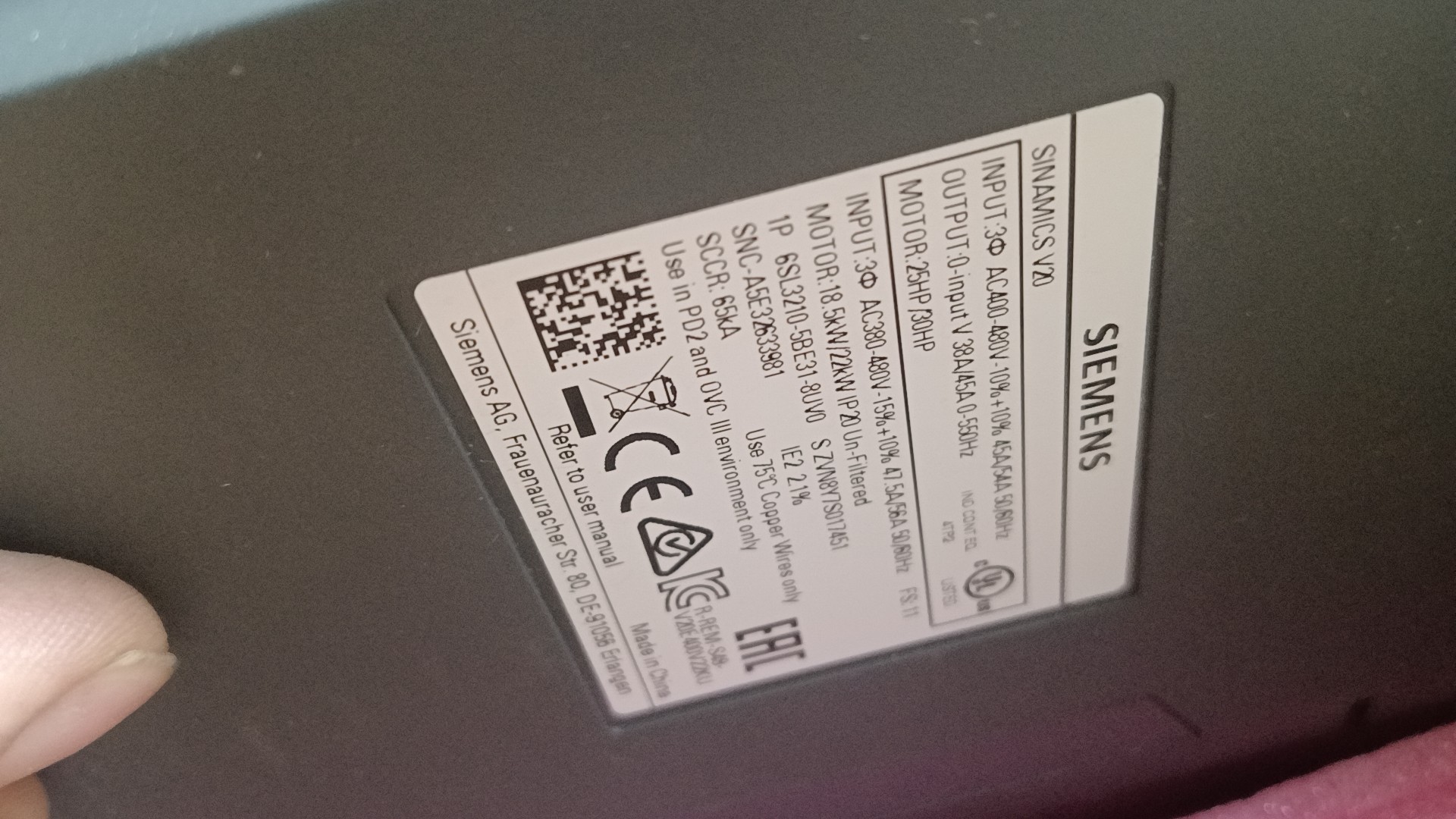 Siemens 6SL3210-5BE31-8UV0 SINAMICS V20 6