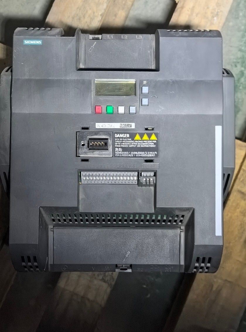 Siemens 6SL3210-5BE32-2CV0 SINAMICS V20