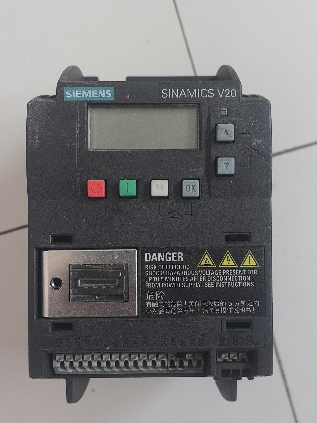 Siemens 6SL3216-5BE17-5CV0 SINAMICS V20