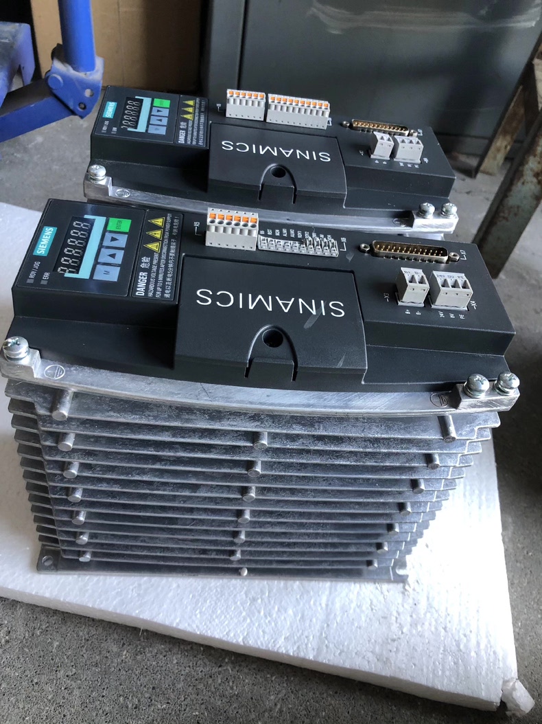 Siemens 6SL3210-5CC16-0UA0 SINAMICS V60 3