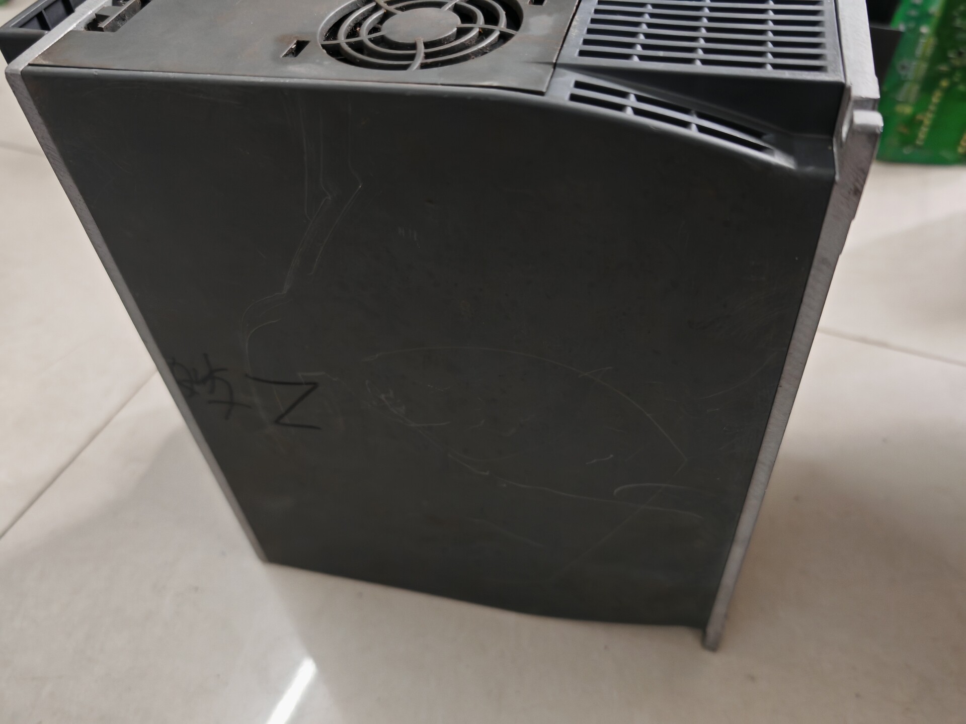 Siemens 6SL3210-5DE21-8UA0 SINAMICS V70 4