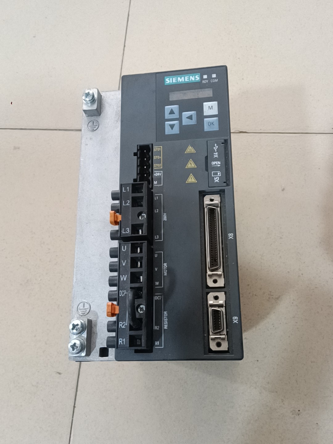 Siemens 6SL3210-5FB11-0UA1 SINAMICS V90