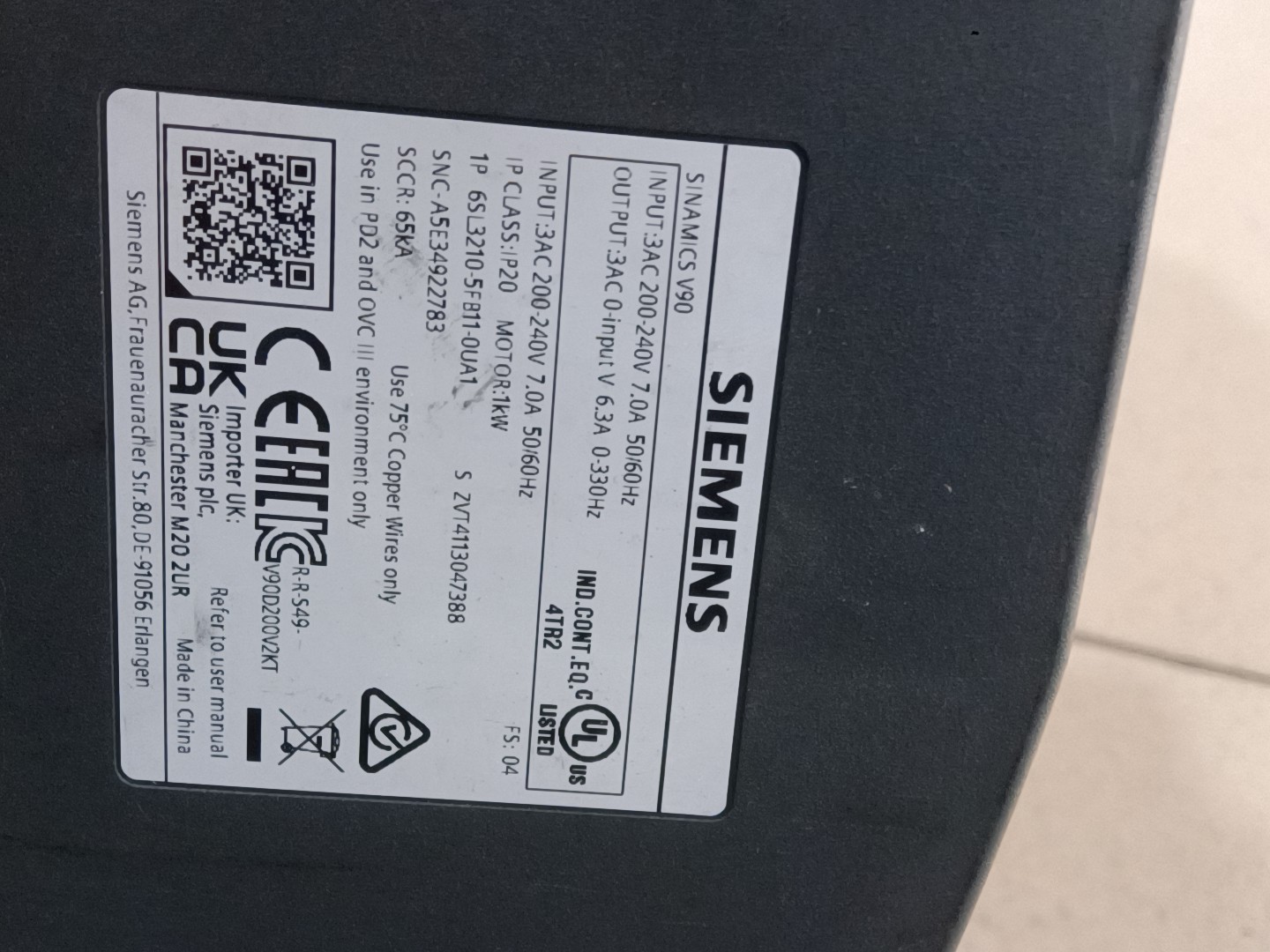 Siemens 6SL3210-5FB11-0UA1 SINAMICS V90 3