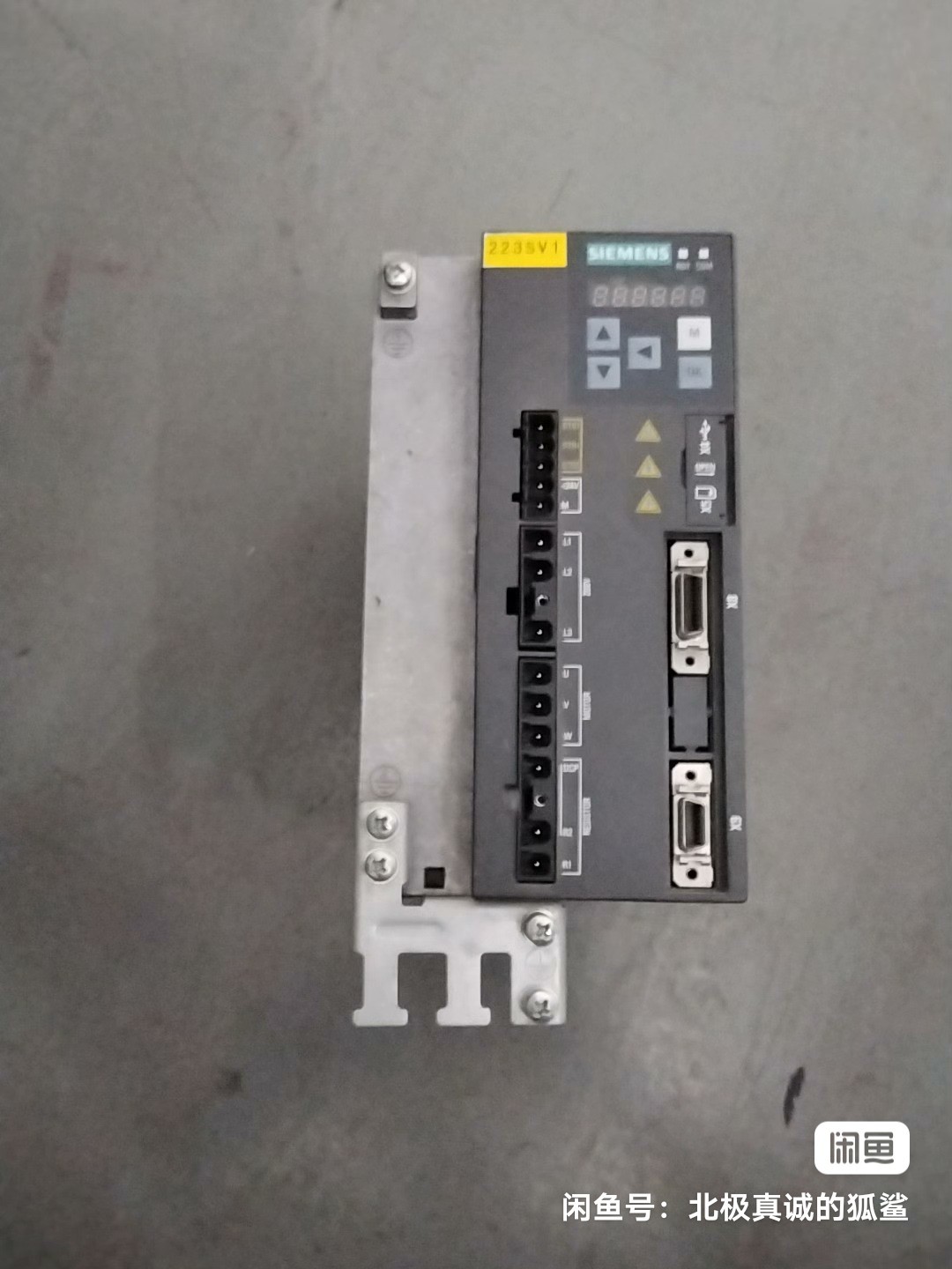 Siemens 6SL3210-5FB12-0UF0 SINAMICS V90 5