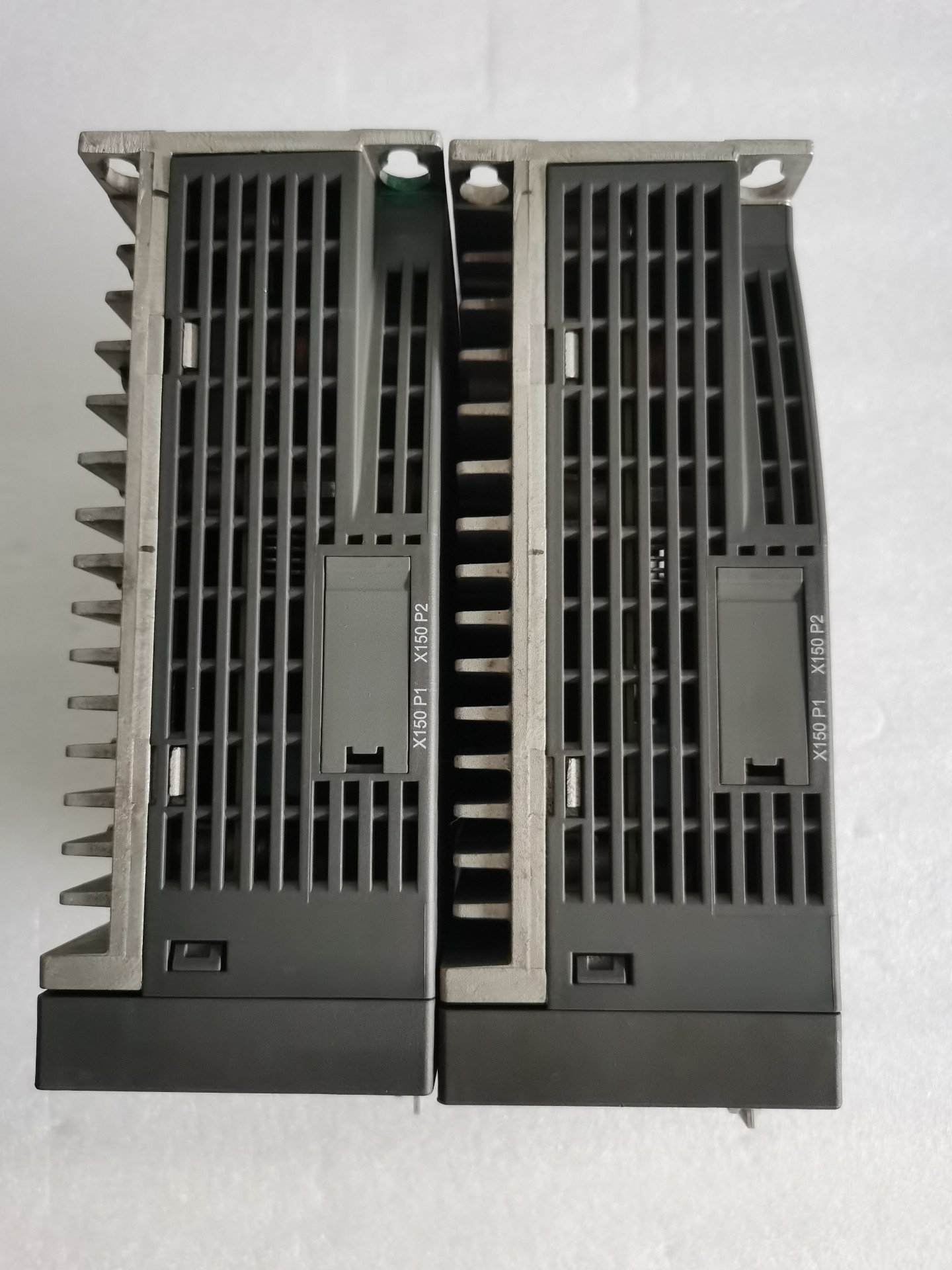 Siemens 6SL3210-5FE11-0UF0 SINAMICS V90 3