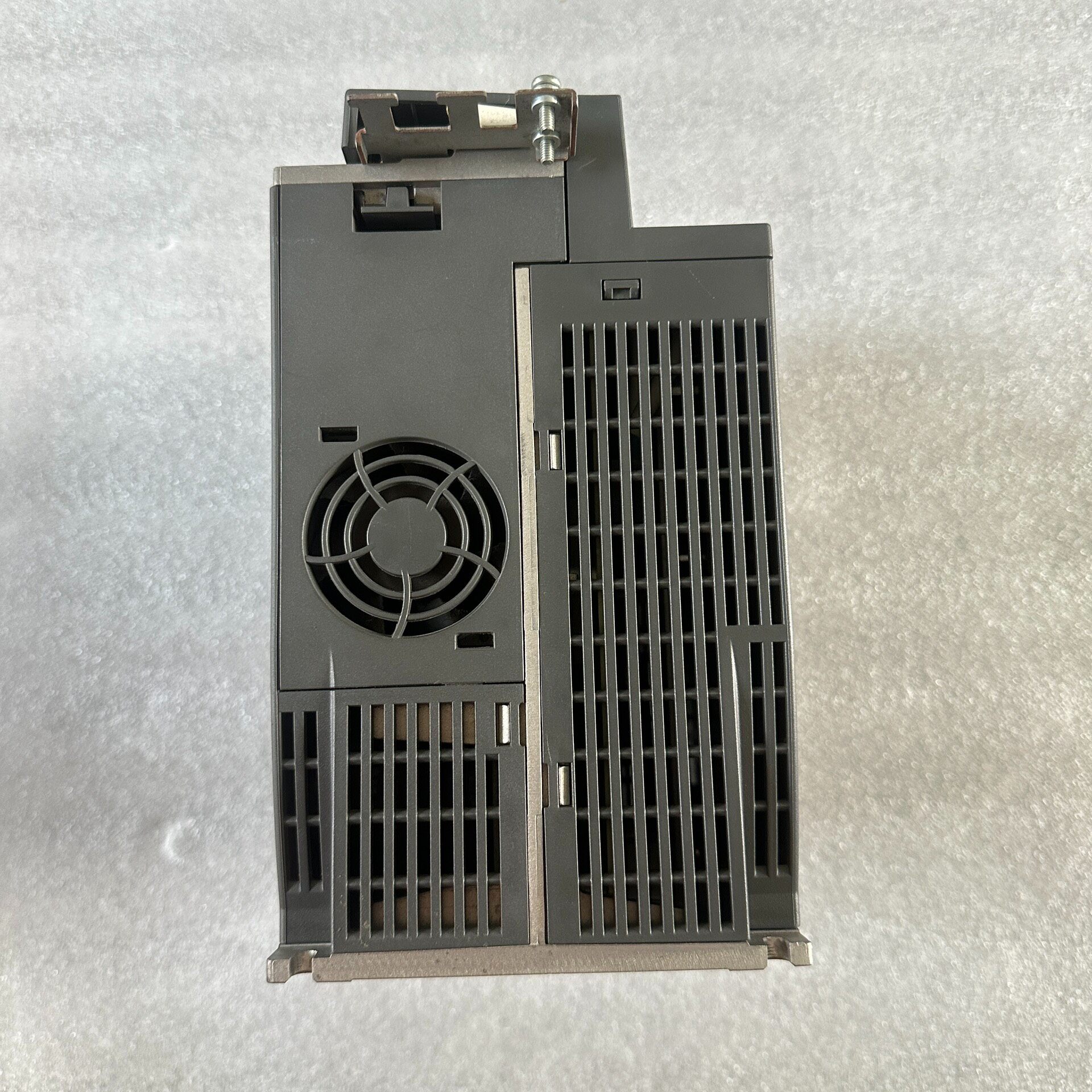 Siemens 6SL3210-5FE15-0UF0 SINAMICS V90 5