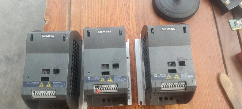 Siemens 6SL3211-0AB15-5UA1 SINAMICS G110 2