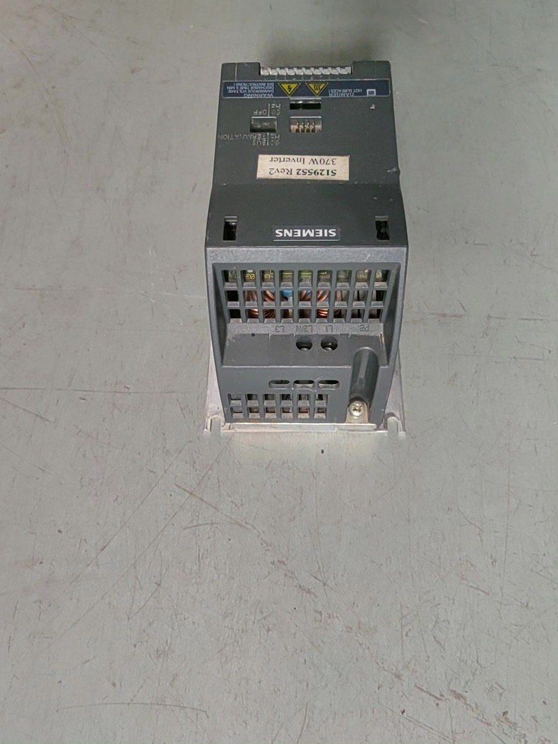 Siemens 6SL3211-0KB13-7BB1 SINAMICS G110 5