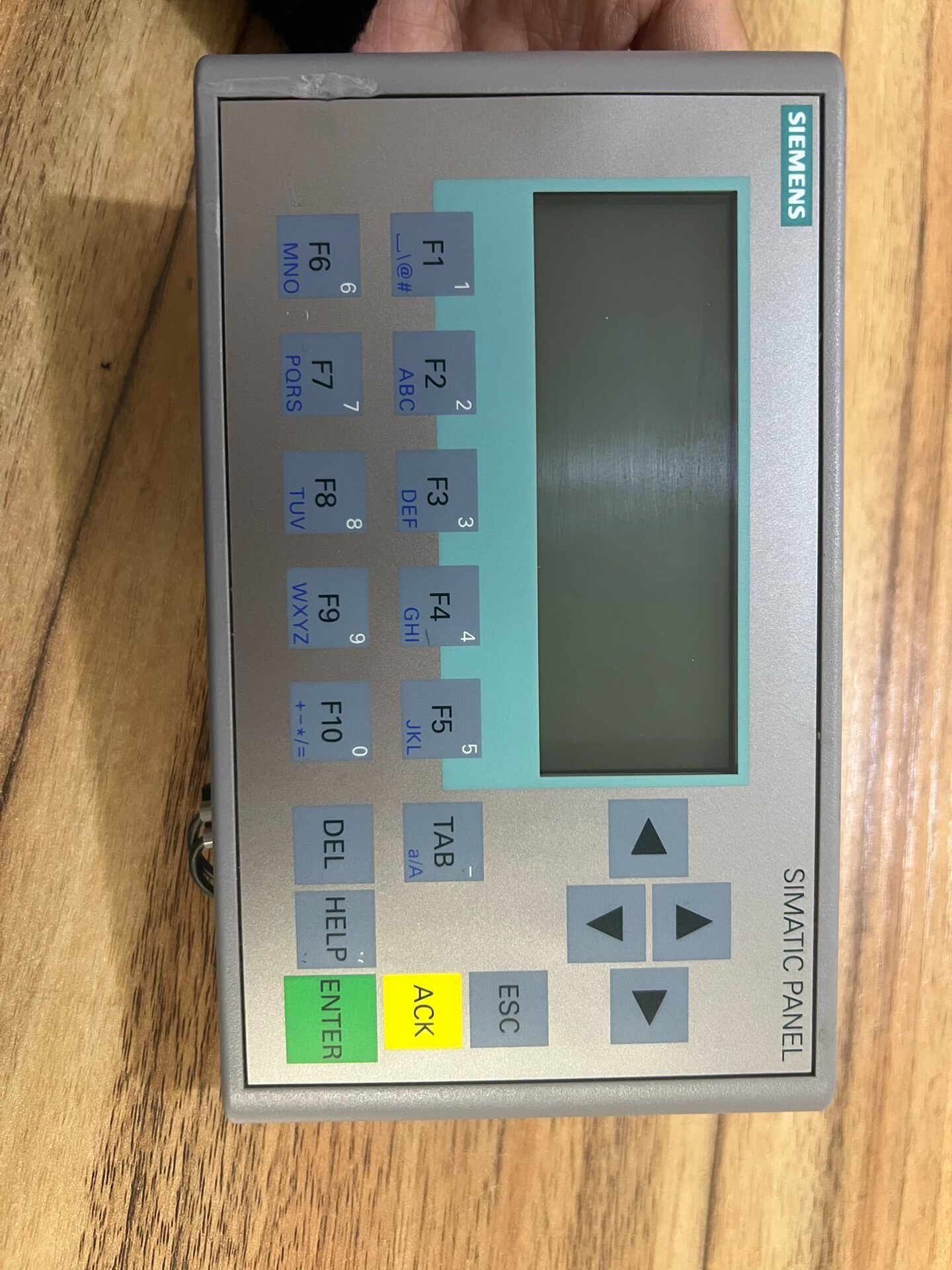 Siemens 6AV6647-0AH11-3AX1 KP300