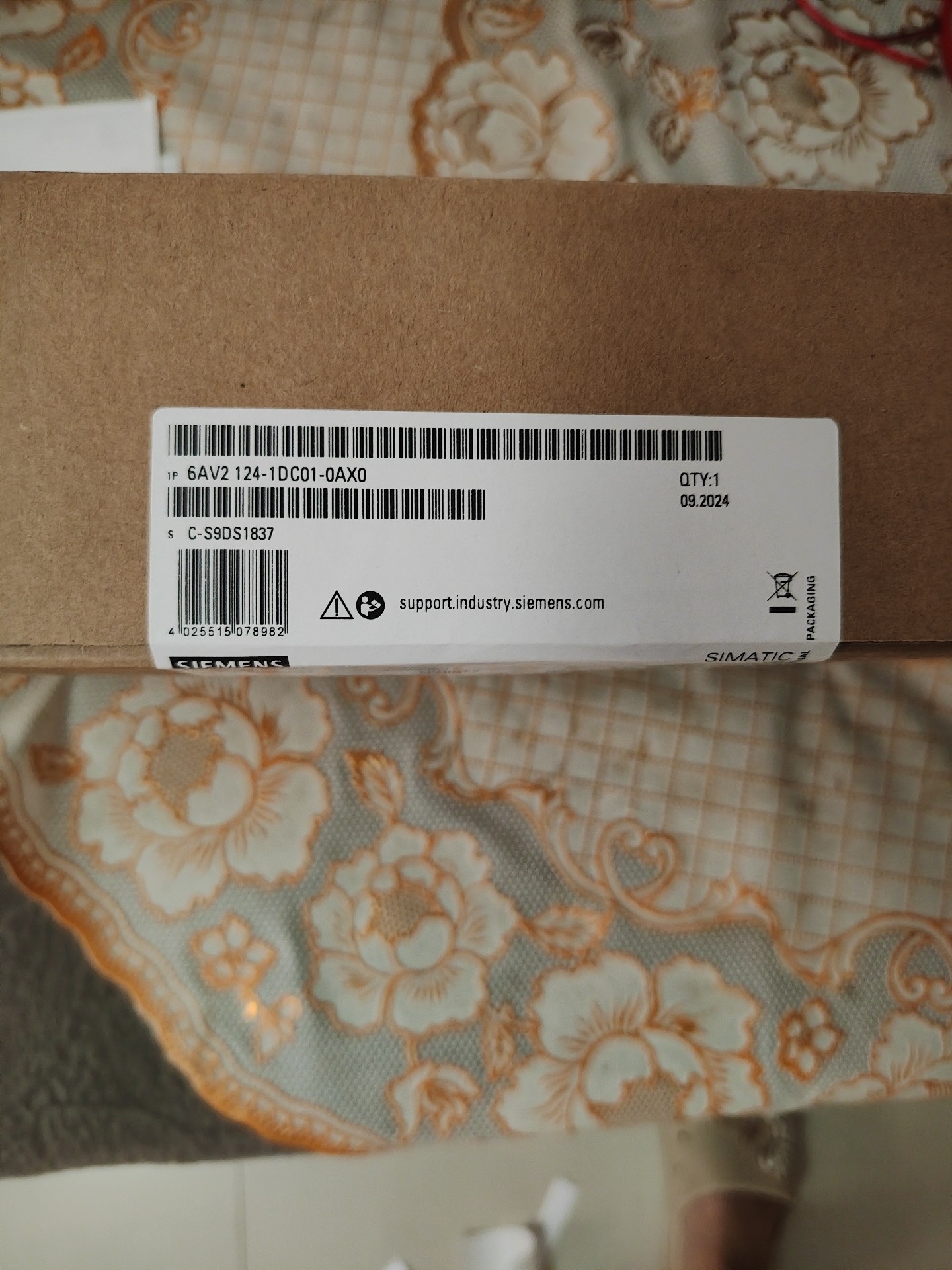 Siemens 6AV2124-1DC01-0AX0 KP400 4