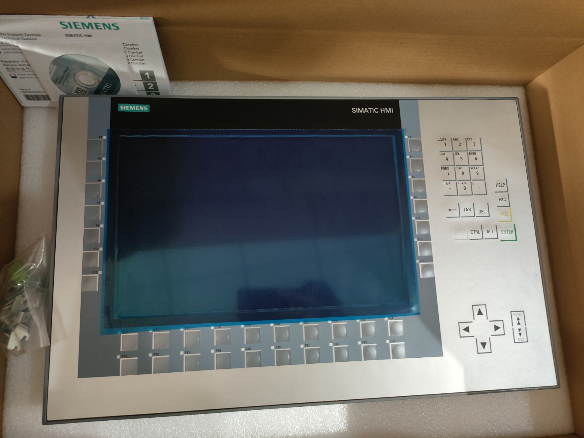 Siemens 6AV2124-1MC01-0AX0 KP1200 5