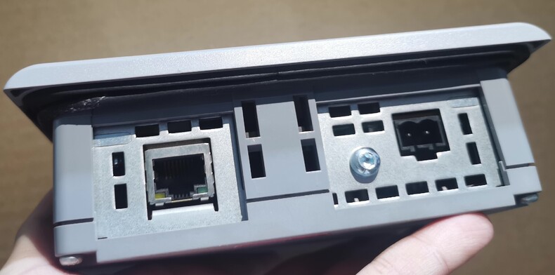 Siemens 6AV6647-0AA11-3AX0 KTP400 2
