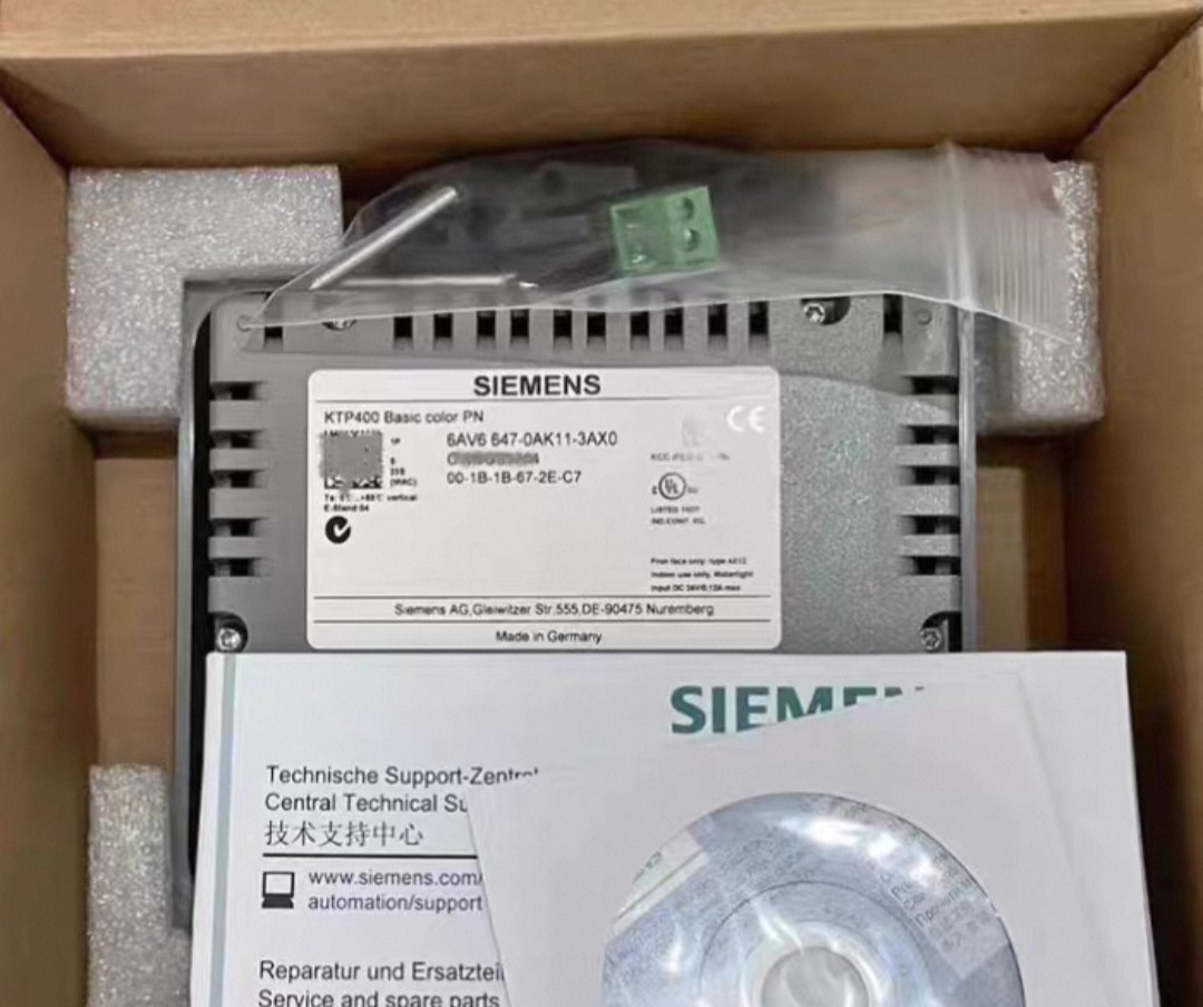 Siemens 6AV6647-0AK11-3AX0 KTP400 2