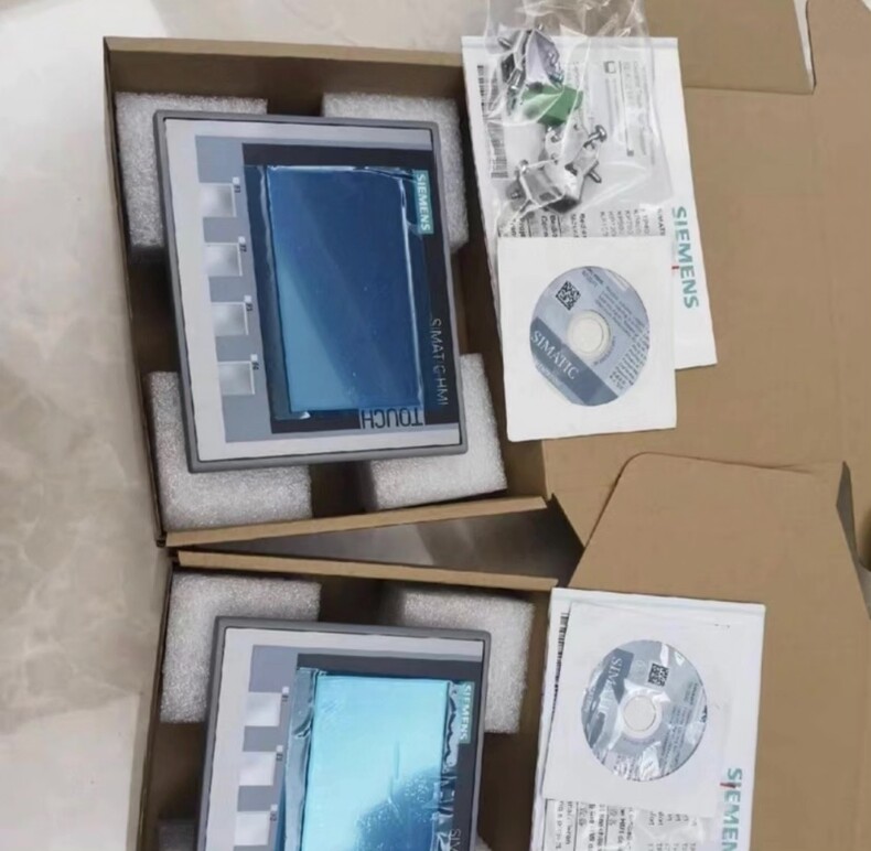 Siemens 6AV2124-2DC01-0AX0 KTP400
