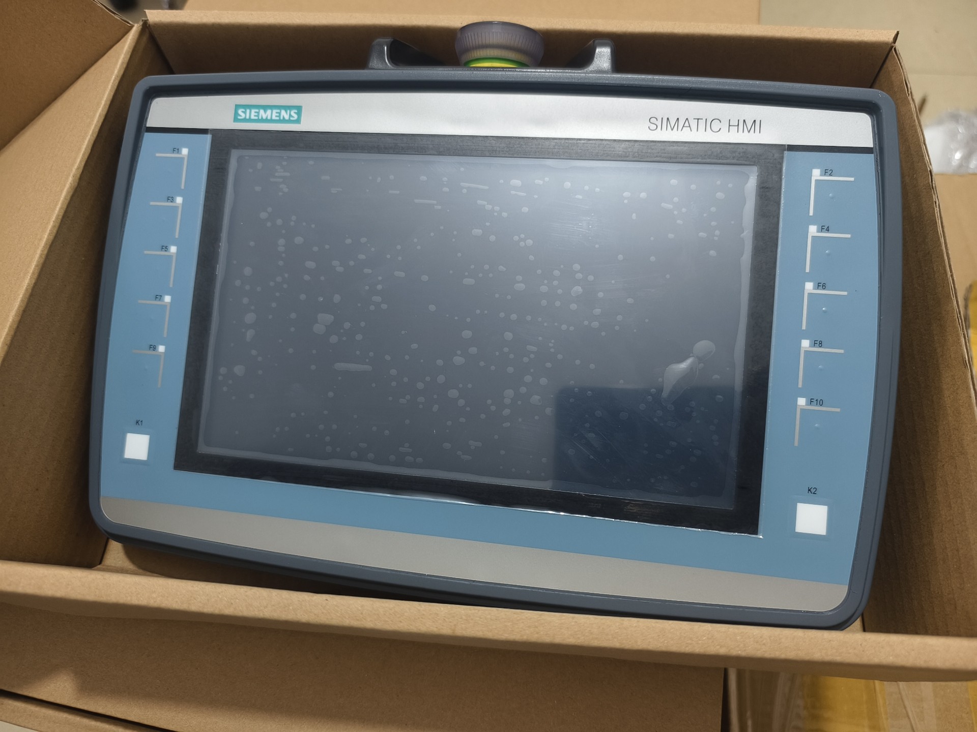 Siemens 6AV2125-2JB03-0AX0 KTP900