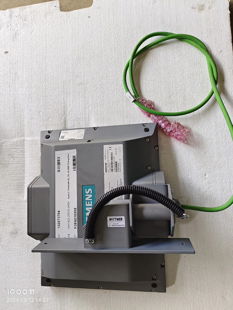 Siemens 6AV6644-2AB01-2AX0 MP 377 4