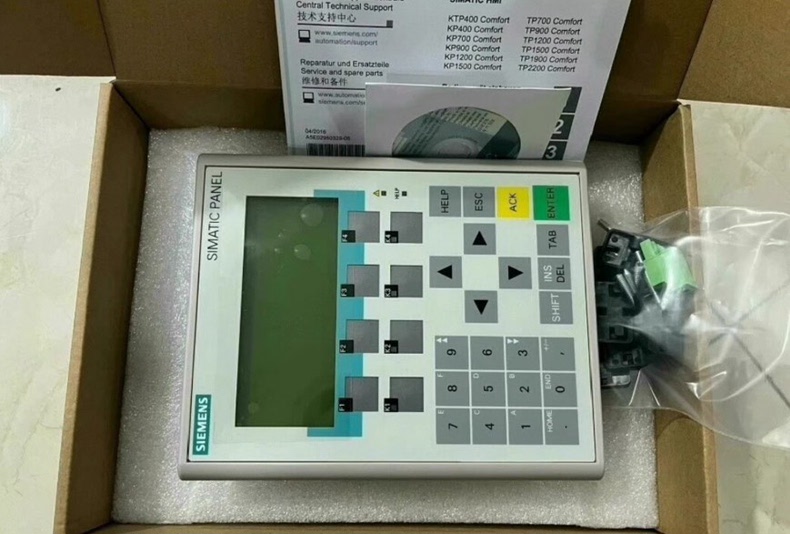 Siemens 6AV6641-0BA11-0AX0 OP77A