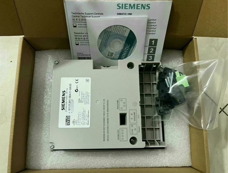 Siemens 6AV6641-0BA11-0AX0 OP77A 2