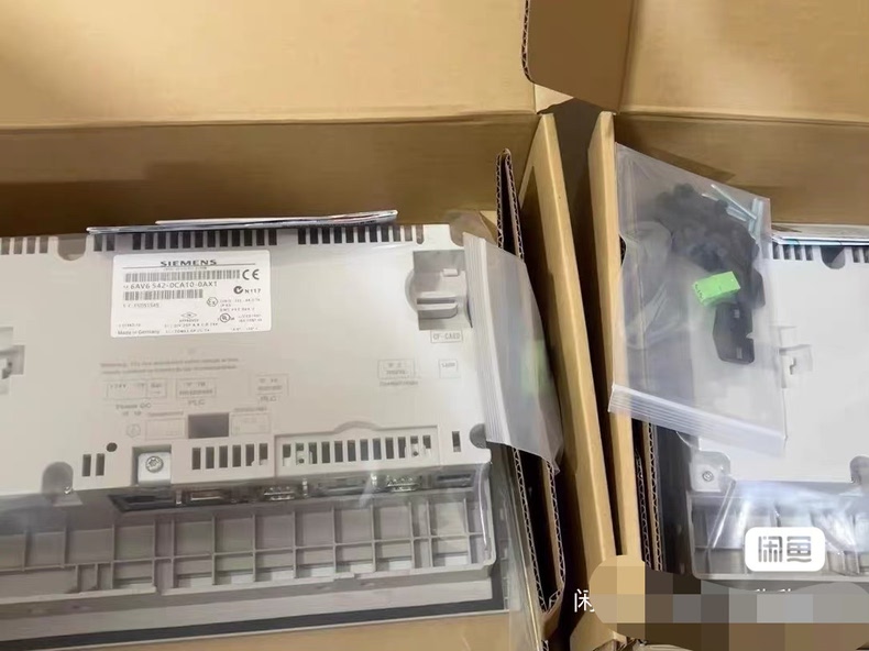 Siemens 6AV6542-0CA10-0AX1 OP270
