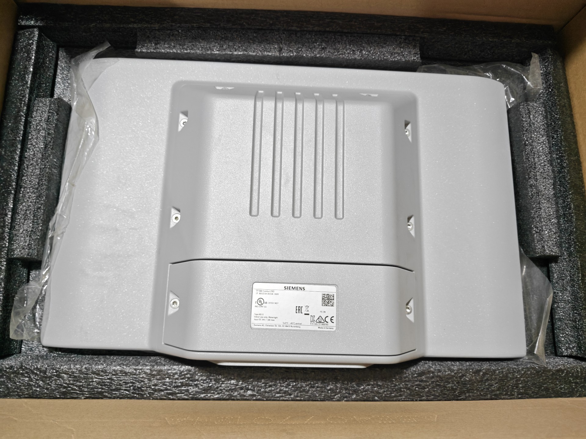 Siemens 6AV2124-0UC24-1AX0 TP1900 2