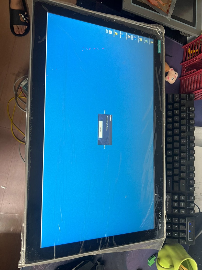 Siemens 6AV2124-0XC24-1AX0 TP2200