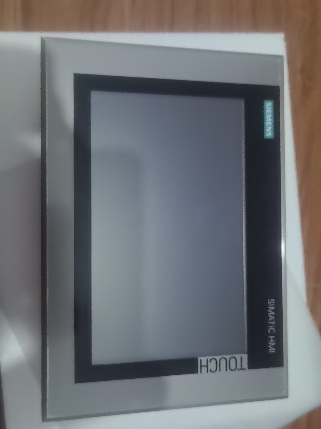 Siemens 6AV2144-8JC10-0AA0 TP900 2