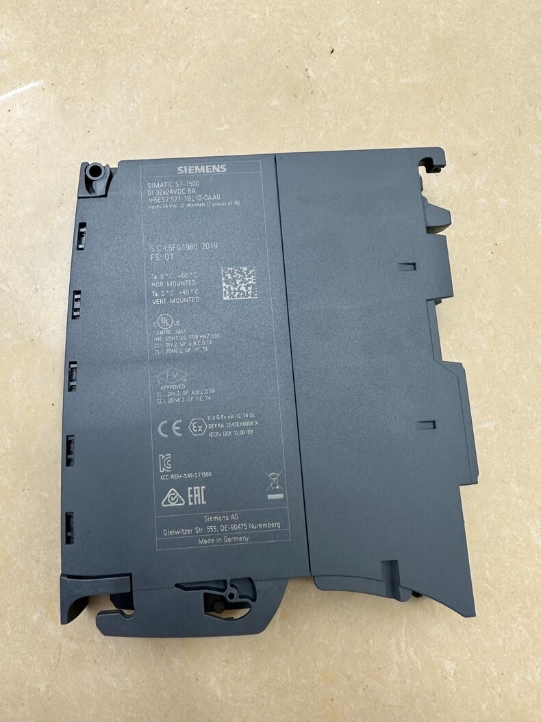 Siemens 6ES7521-1BL10-0AA0 