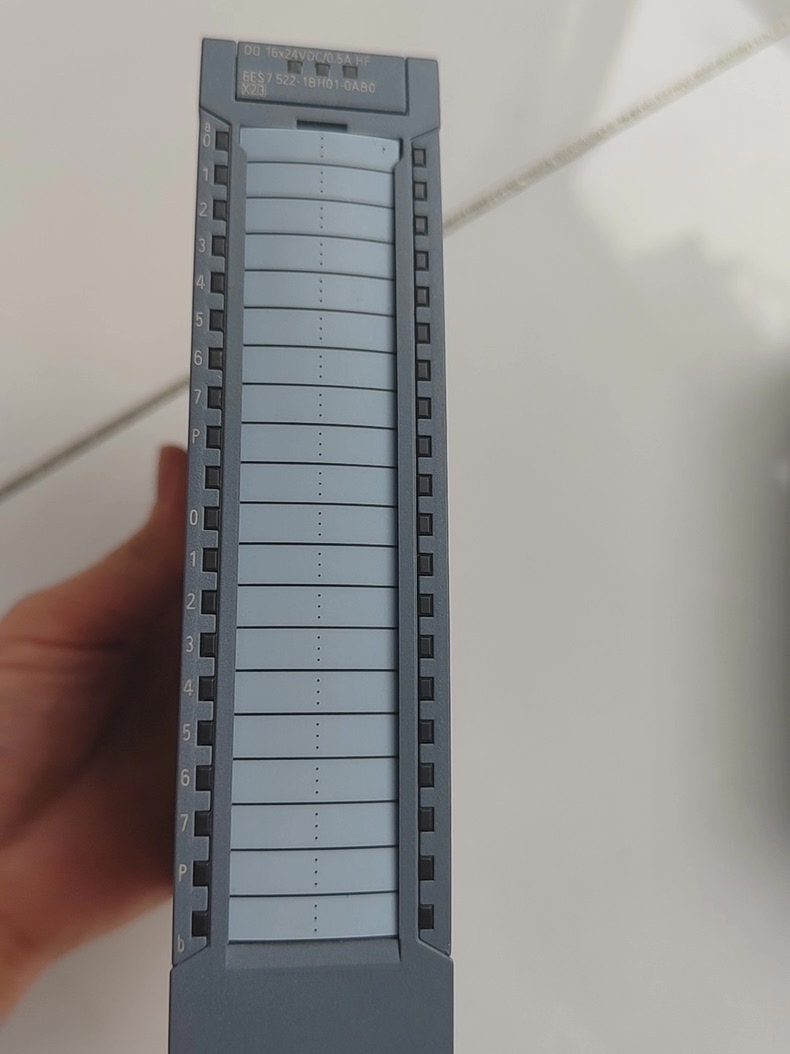 Siemens 6ES7522-1BH01-0AB0  4