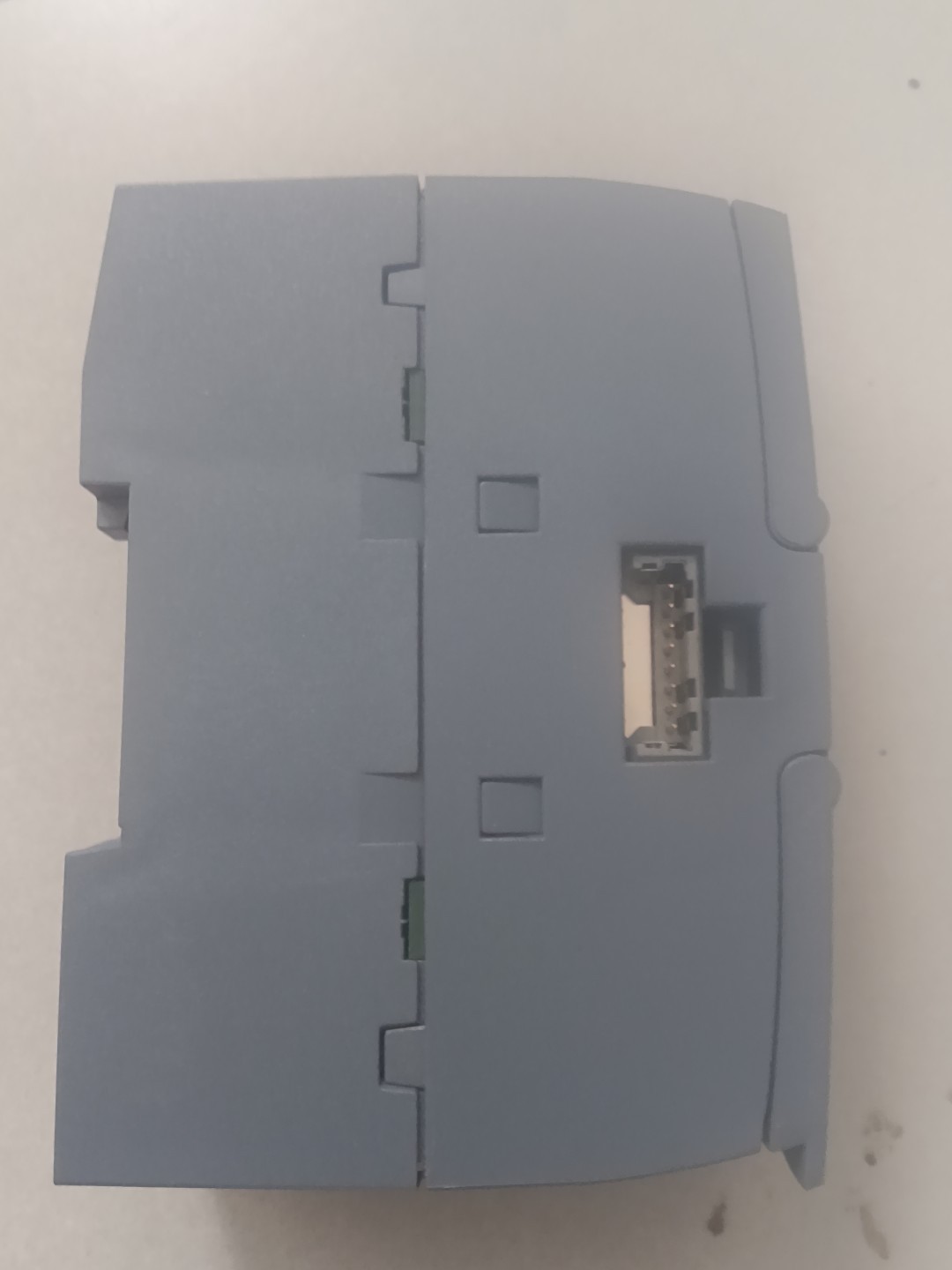 Siemens 6ES7222-1BH30-0XB0  3