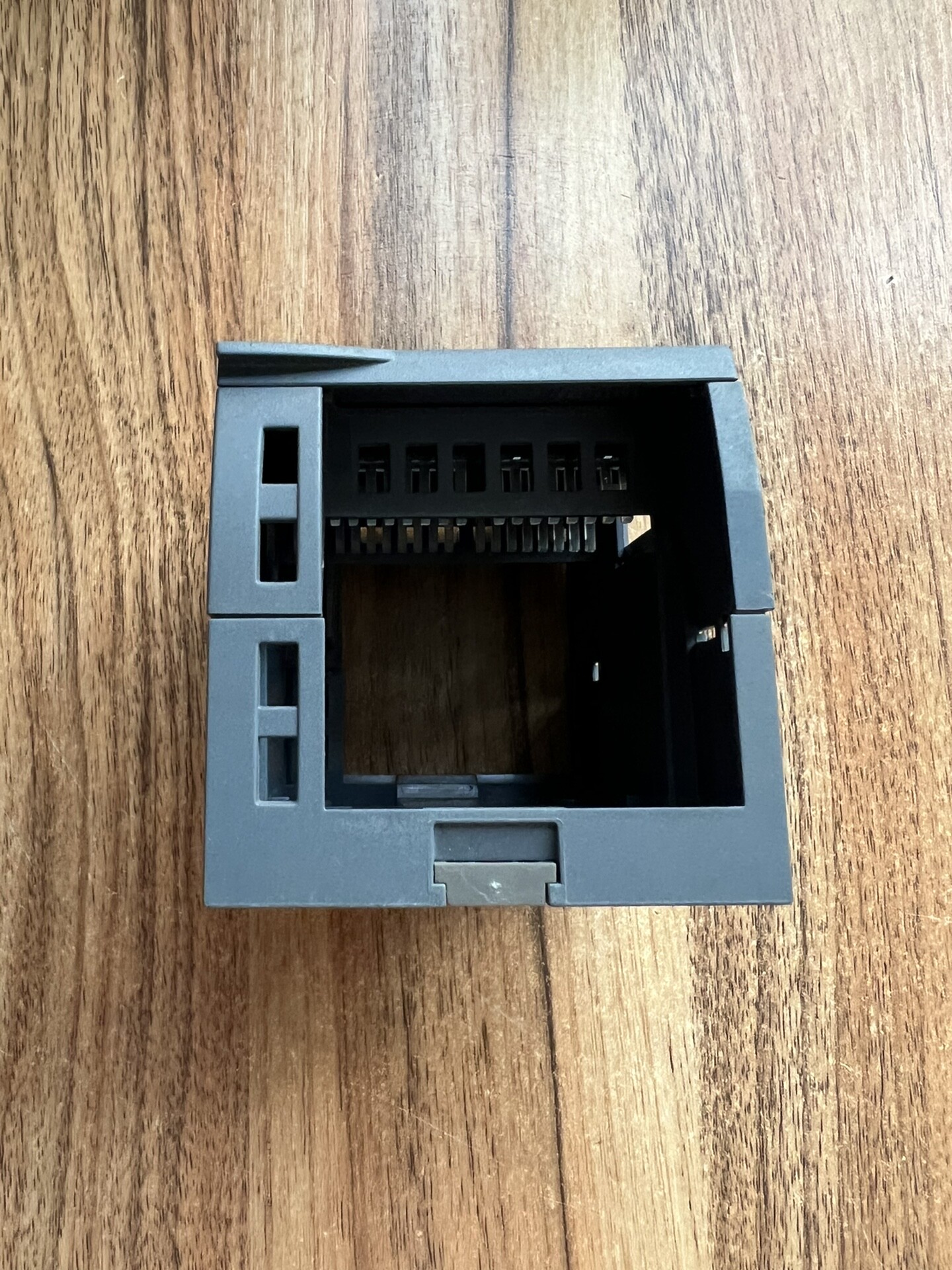 Siemens 6ES7222-1XF32-0XB0  5