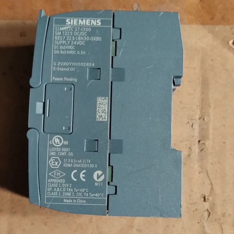 Siemens 6ES7223-1BH30-0XB0  2