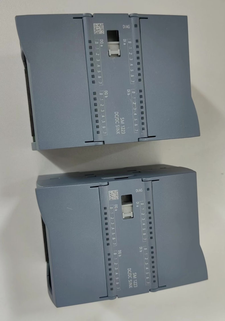 Siemens 6ES7223-1BL32-1XB0  2