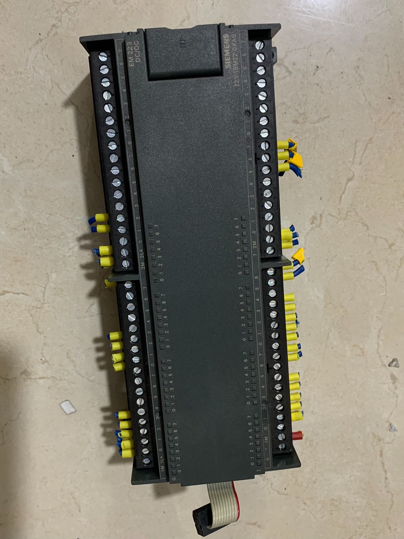 Siemens 6ES7223-1BM22-0XA0 