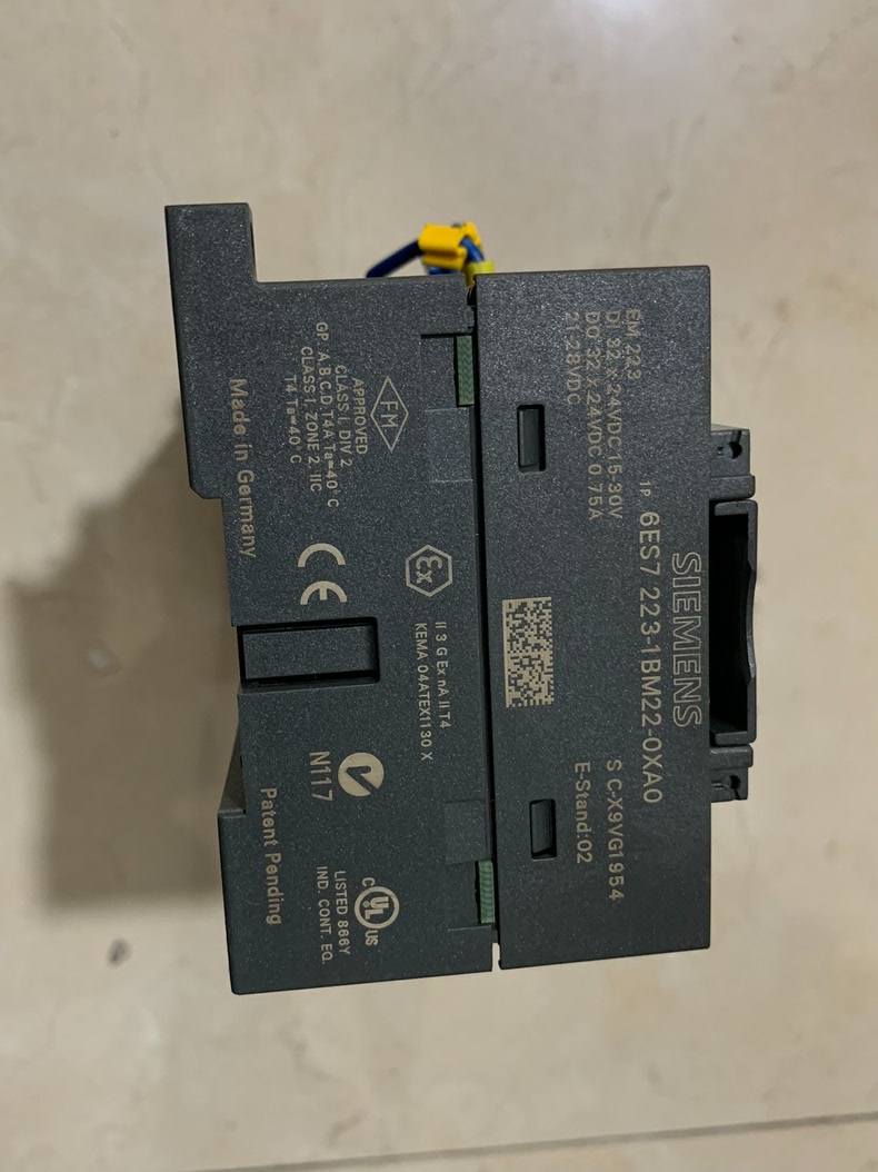 Siemens 6ES7223-1BM22-0XA0  5