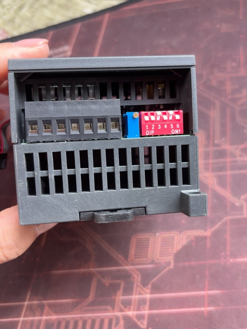 Siemens 6ES7231-0HF22-0XA0  6