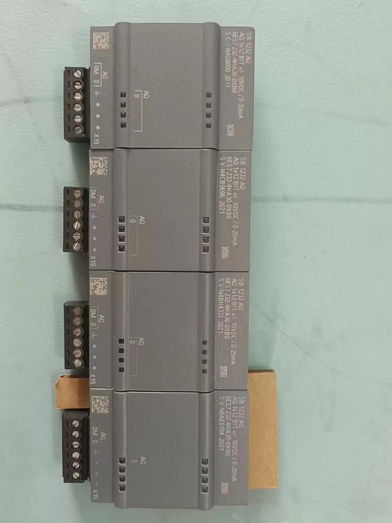 Siemens 6ES7232-4HA30-0XB0 