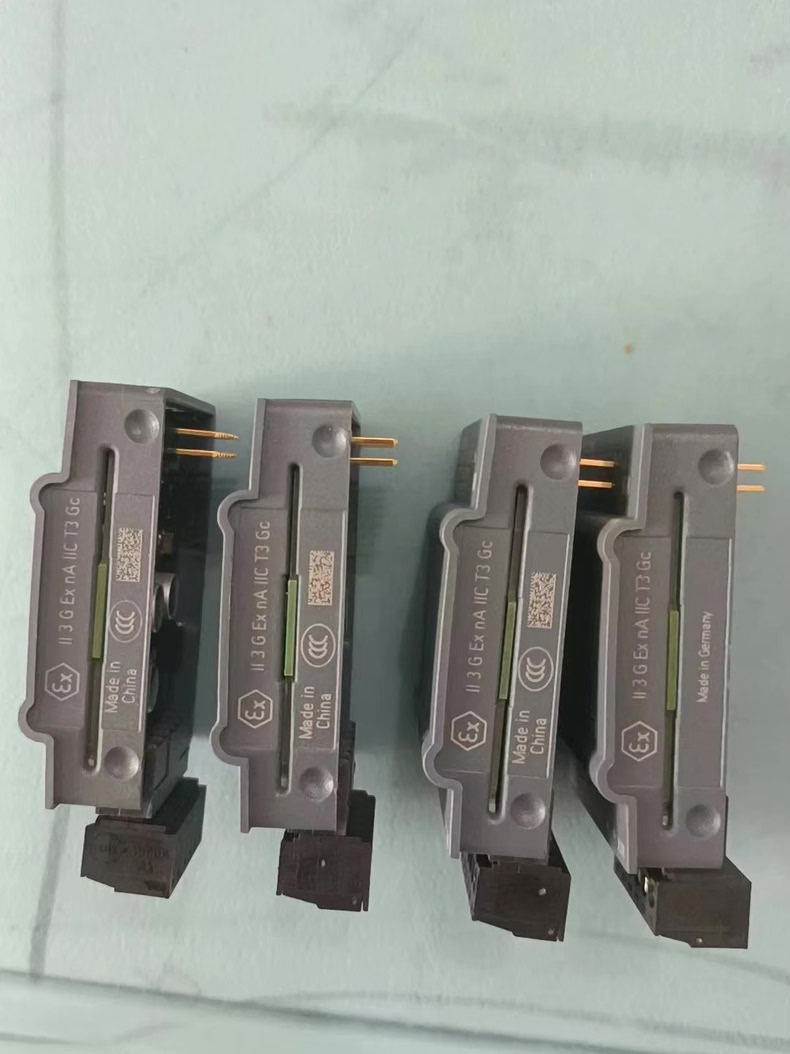 Siemens 6ES7232-4HA30-0XB0  5