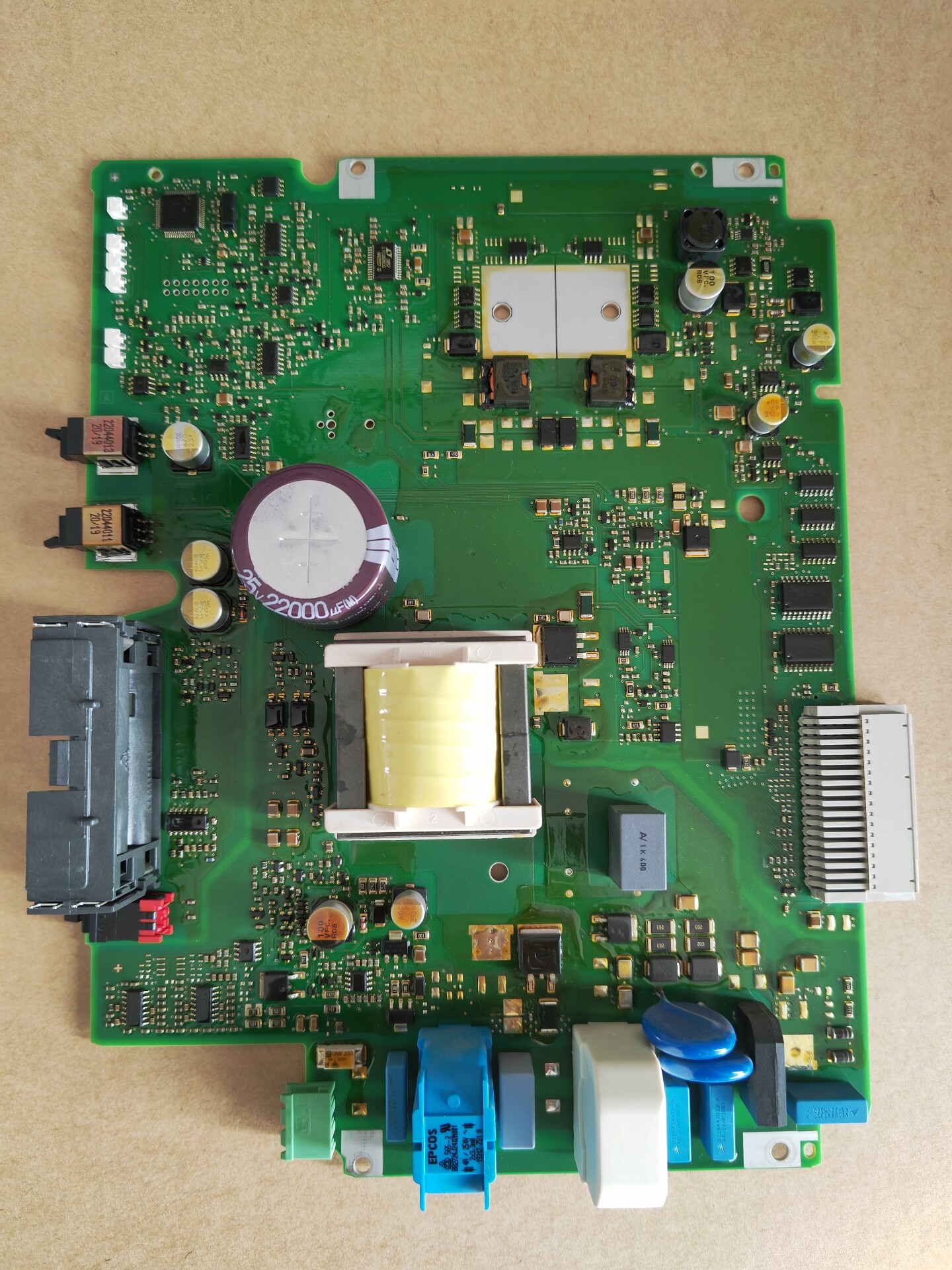 Siemens 6ES7407-0KR02-0AA1  2