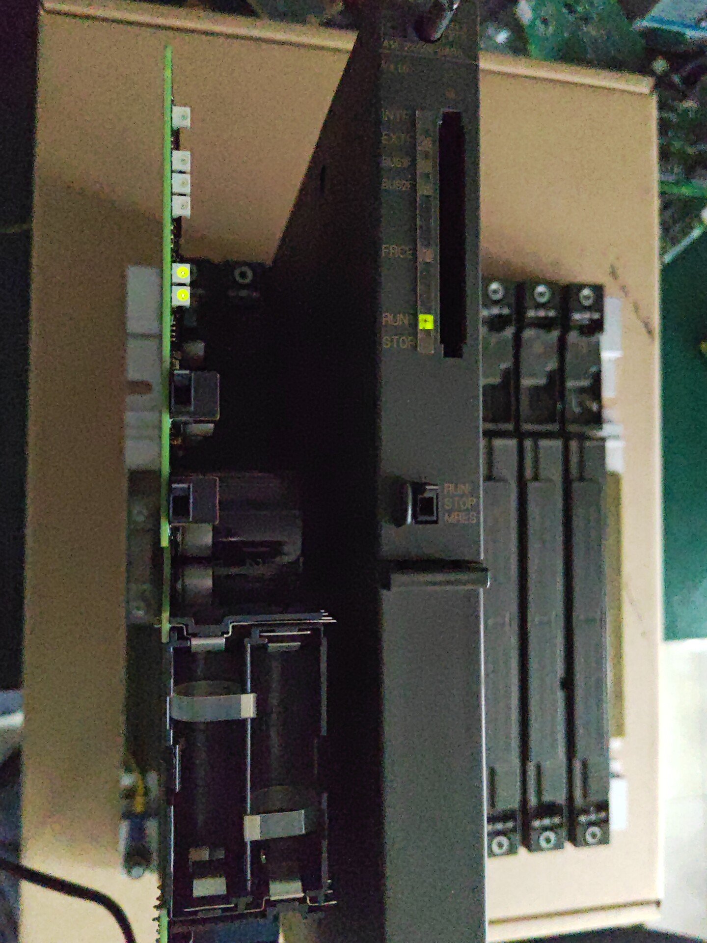 Siemens 6ES7407-0KR02-0AA1  5
