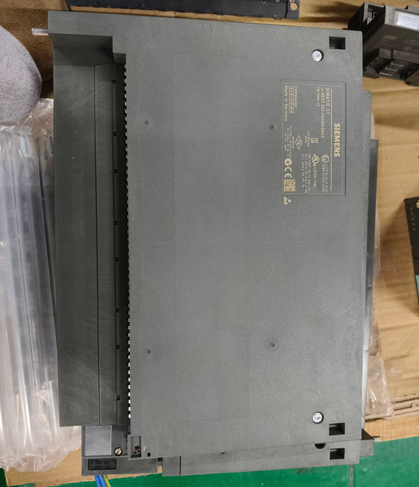 Siemens 6ES7452-1AH00-0AE0  2