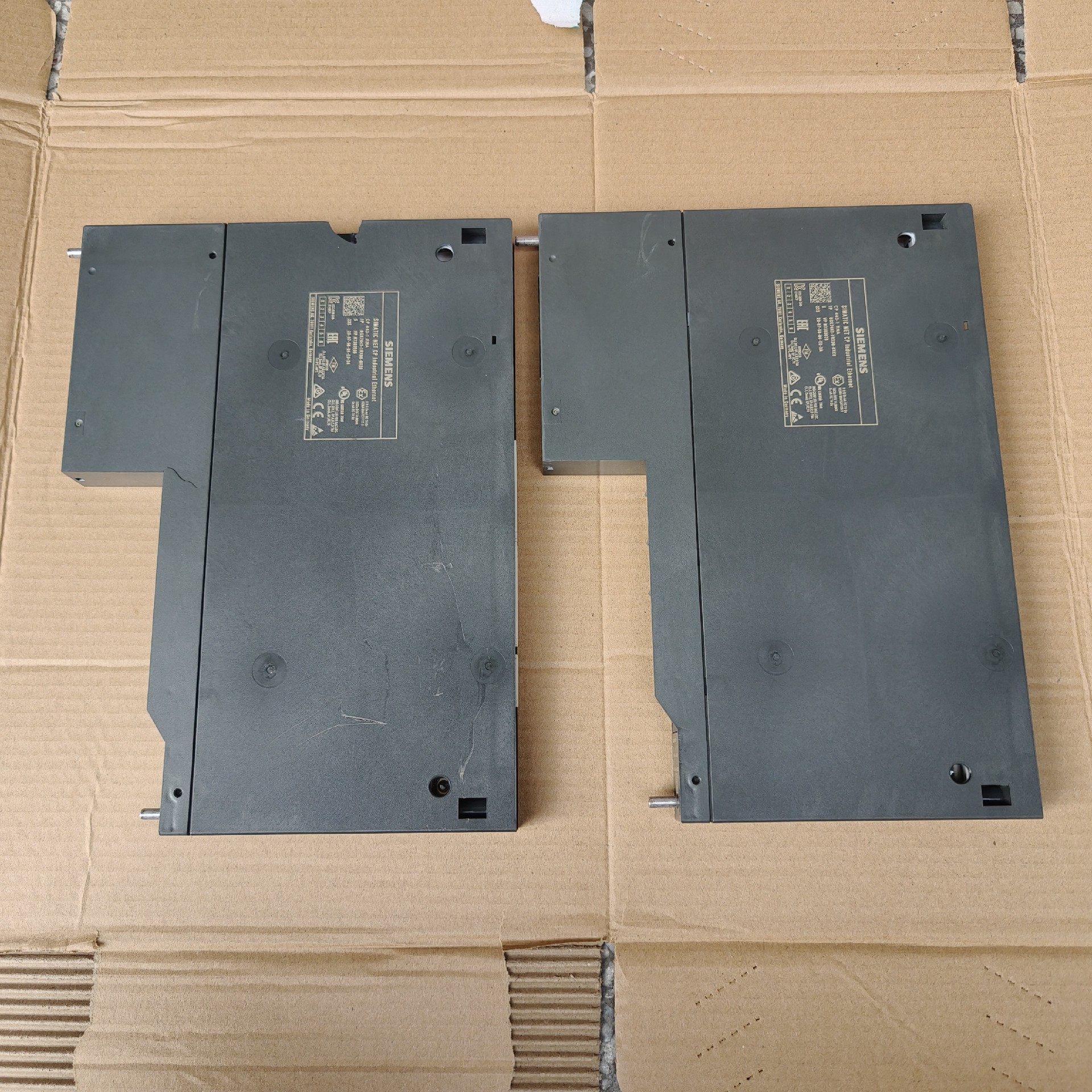 Siemens 6GK7443-1RX00-0XE0  5