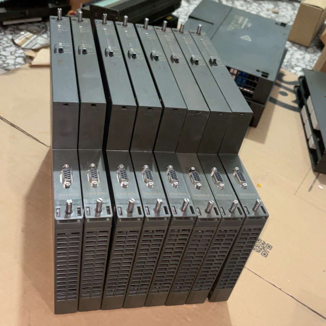 Siemens 6GK7443-5DX04-0XE0  3