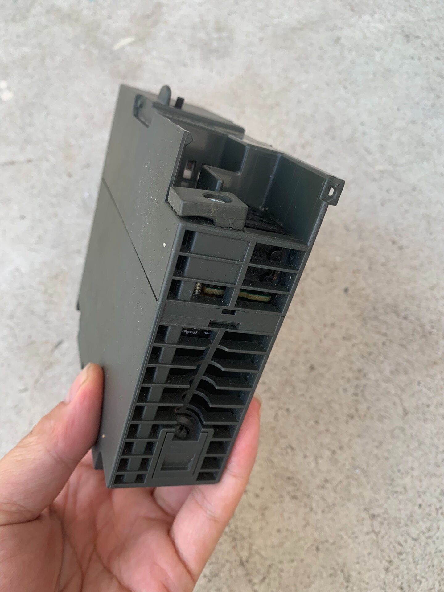 Siemens 6ES7307-1BA01-0AA0  4