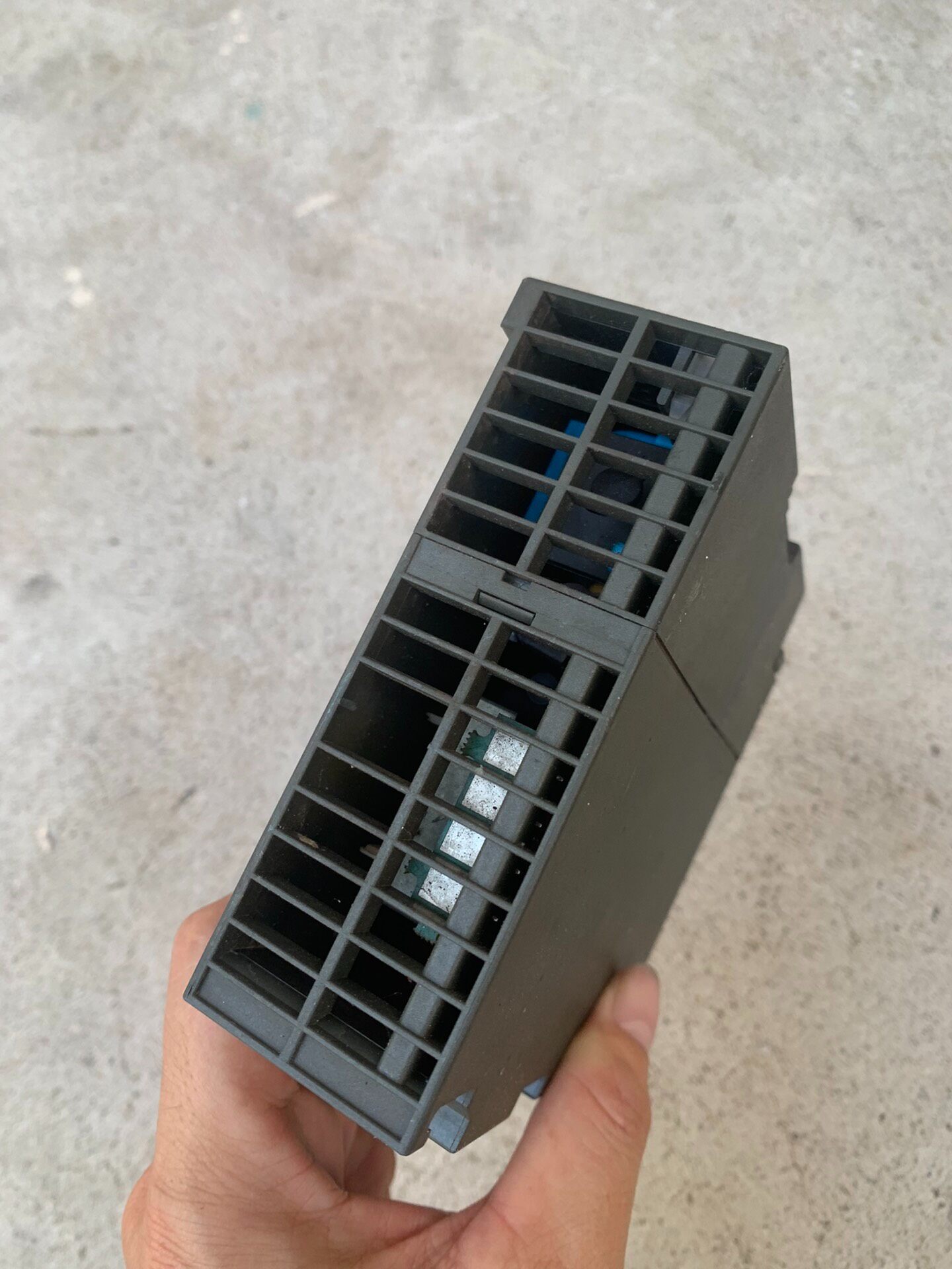 Siemens 6ES7307-1BA01-0AA0  5