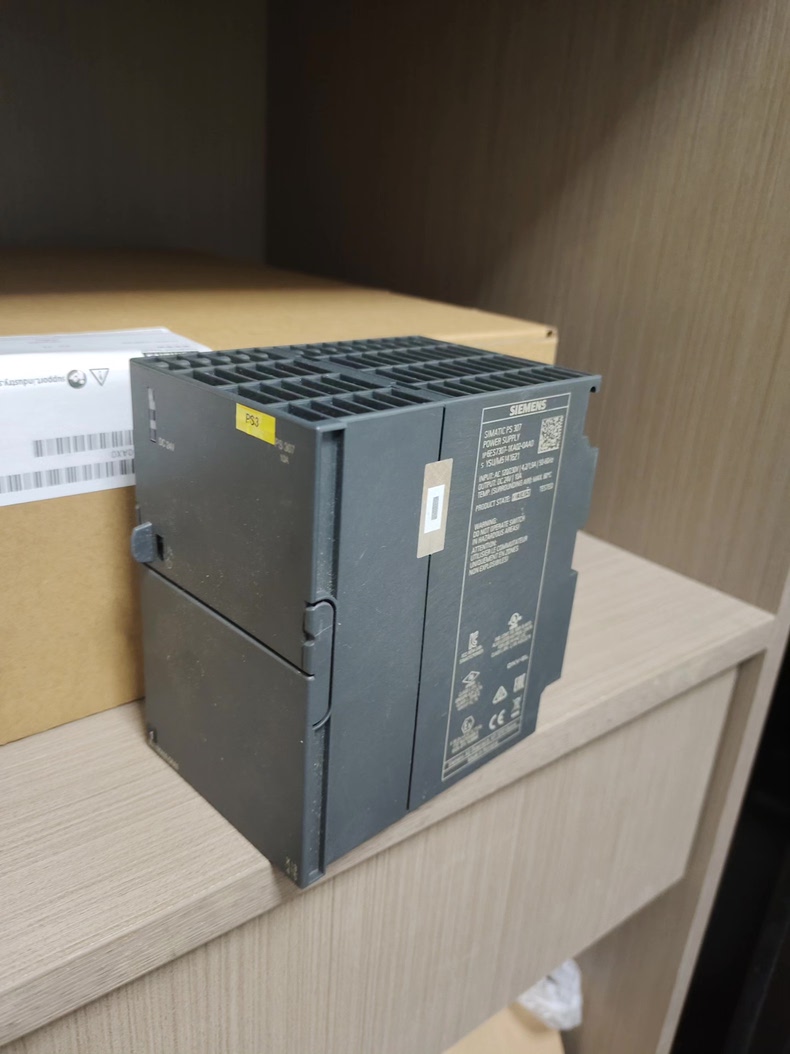 Siemens 6ES7307-1KA02-0AA0  3