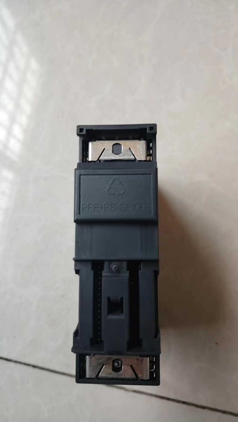 Siemens 6ES7322-5HF00-0AB0  4